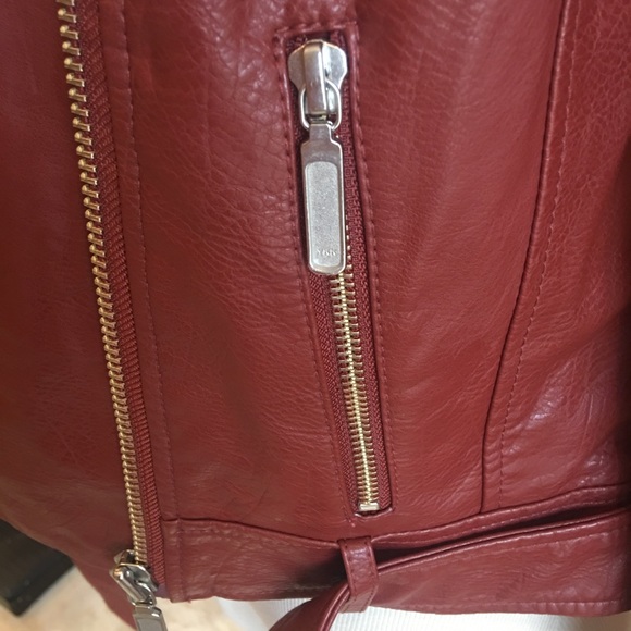 🔥NEW MARKDOWN🔥red/maroon motorcycle jacket🔥NWT - Picture 5 of 8